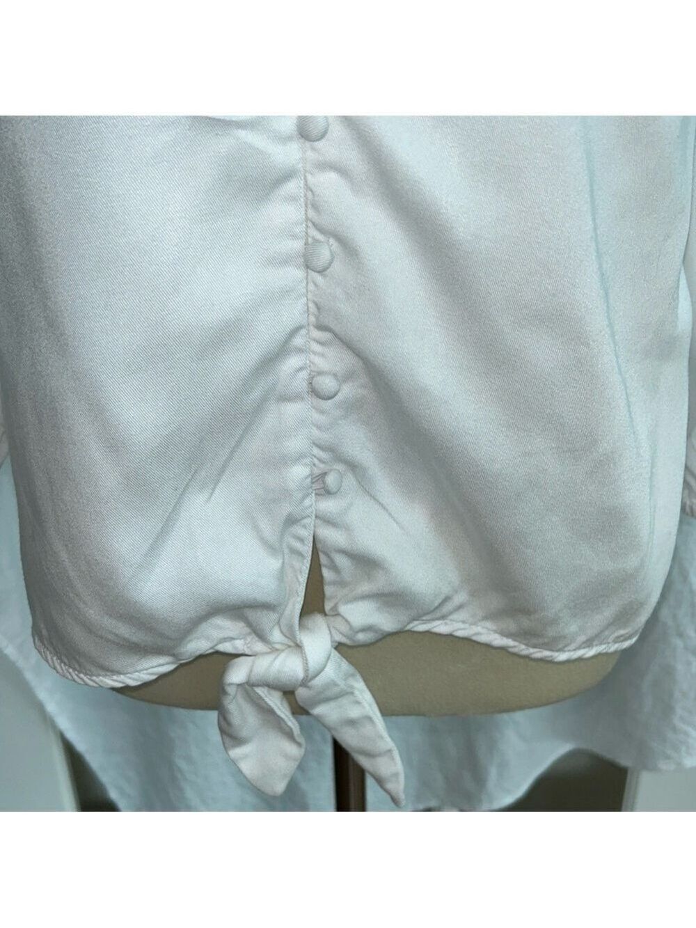 White House/Black Market: White, Tie Blouse: Size Small - Picture 4 of 9